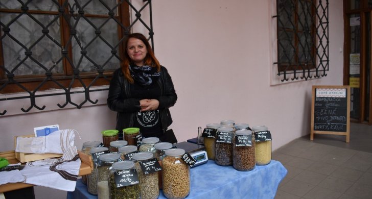 sobota mezi městy a kredenc fest.jpg